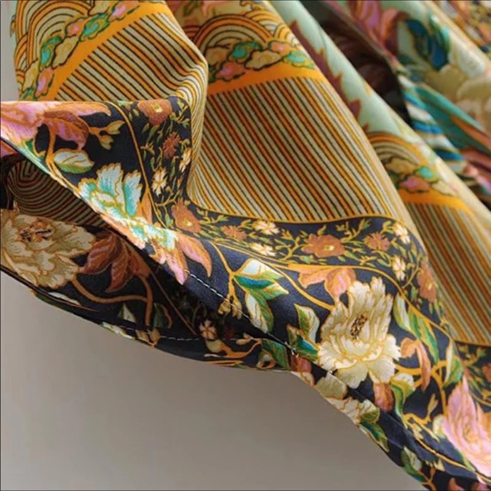 Gypsy Boho Hippie Floral Kimono Duster - Picture 13 of 13